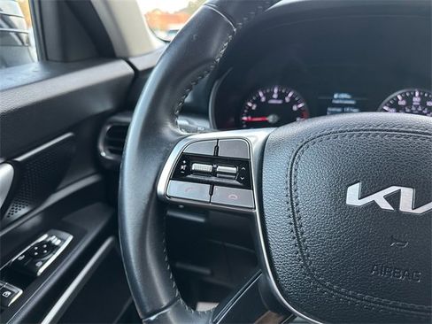 Used 2022 Kia Telluride S image 24