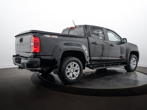 Used 2021 Chevrolet Colorado LT w/ Safety Package AWD/4WD image 4