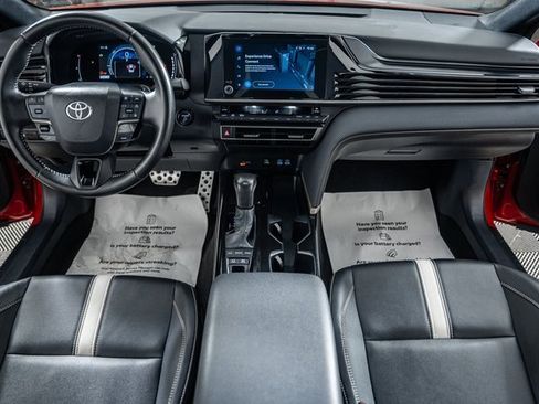 Certified 2025 Toyota Camry SE image 20