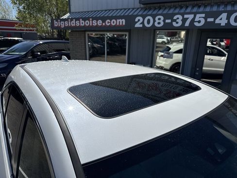 Used 2018 Acura RDX AWD w/ Advance Package image 13