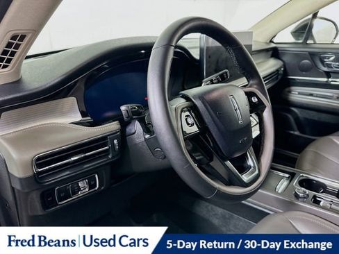 Used 2023 Lincoln Corsair AWD w/ Equipment Group 101A image 11
