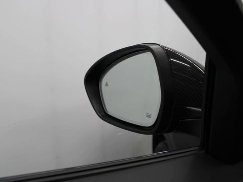 Used 2023 Alfa Romeo Stelvio Estrema image 11