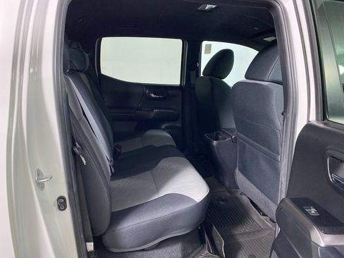 Certified 2023 Toyota Tacoma TRD Sport image 9