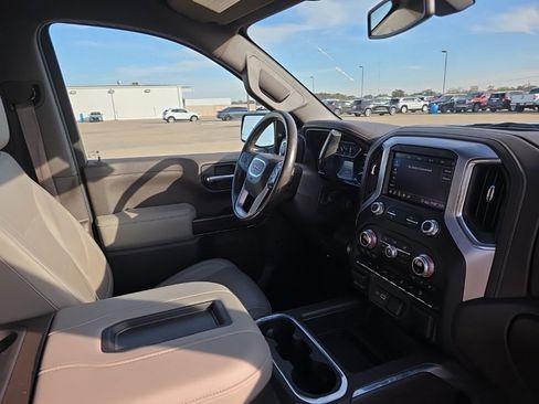 Used 2020 GMC Sierra 1500 SLT image 17