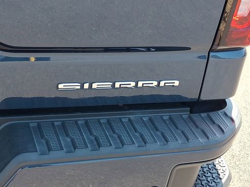 Used 2022 GMC Sierra 1500 Denali w/ Denali Reserve Package AWD/4WD image 32