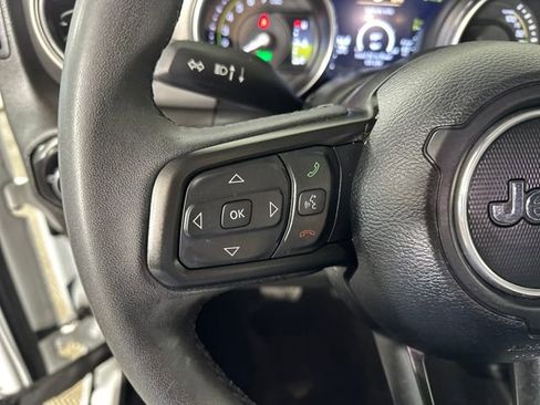 Used 2023 Jeep Wrangler Unlimited w/ 8.4" Radio Group image 15