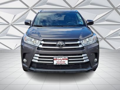 Used 2019 Toyota Highlander XLE