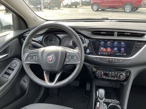 Used 2022 Buick Encore GX Select image 7