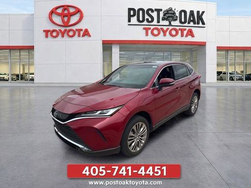 Used 2024 Toyota Venza Limited AWD/4WD image 4