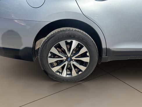 Used 2015 Subaru Outback 2.5i Limited AWD/4WD image 18