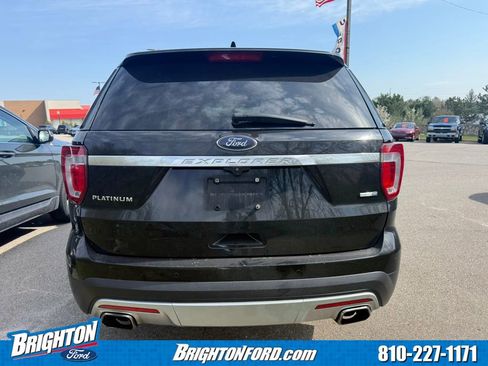 Used 2016 Ford Explorer Platinum image 5