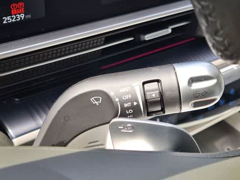 Used 2023 Hyundai Ioniq 6 SEL RWD image 25