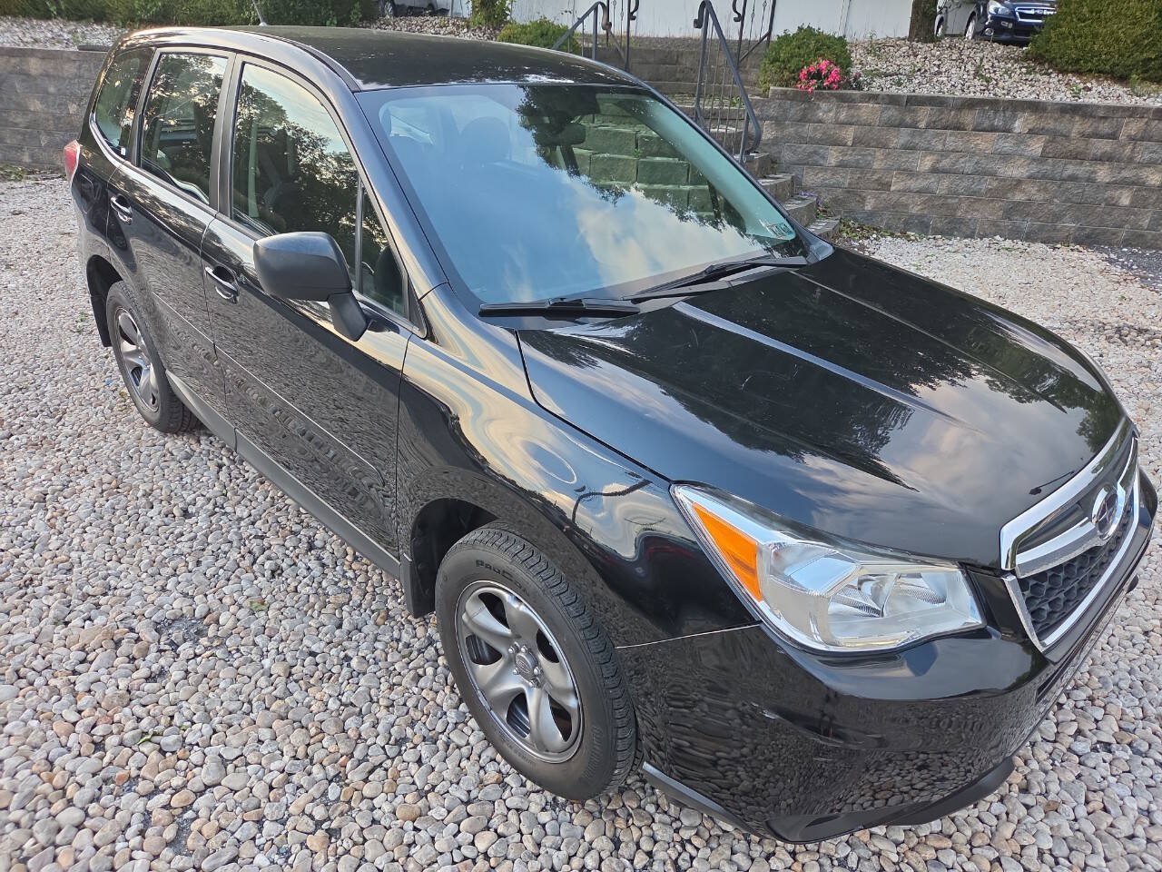Used 2014 Subaru Forester 2.5i AWD/4WD image 8