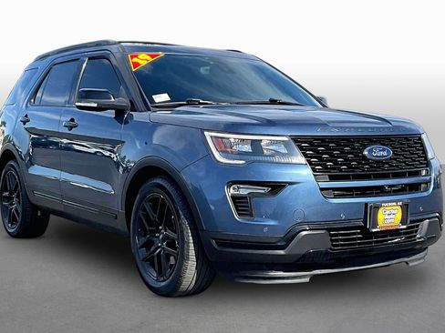 Used 2019 Ford Explorer Sport w/ Equipment Group 401A AWD/4WD image 10