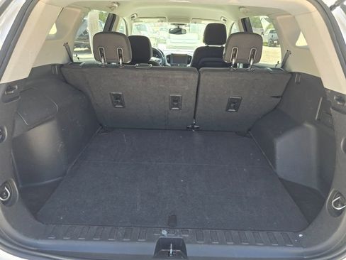 Used 2020 GMC Terrain SLE FWD image 12