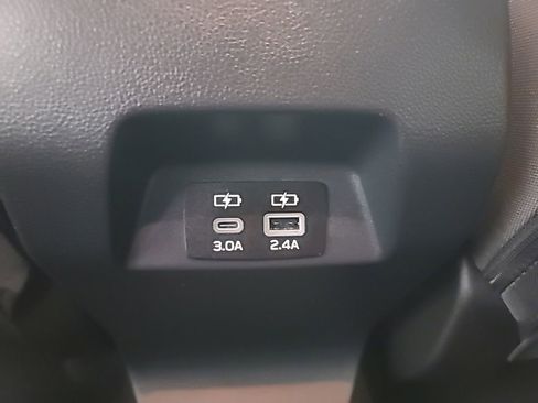 Used 2025 Subaru Crosstrek 2.0i Premium AWD/4WD image 20