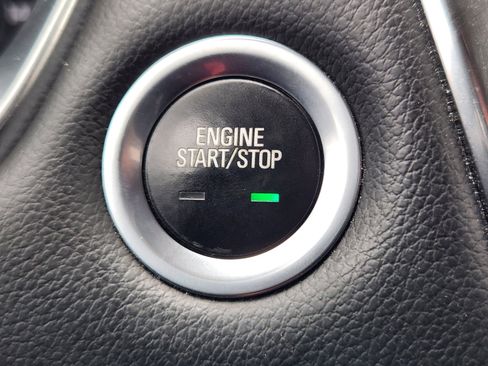 Used 2021 Chevrolet Traverse Premier w/ Redline Edition FWD image 19