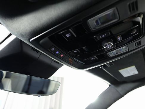 Used 2026 Cadillac Escalade V image 40