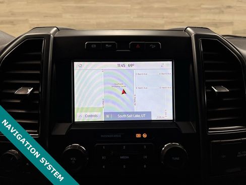Used 2022 Ford F250 XLT w/ XLT Premium Package image 7