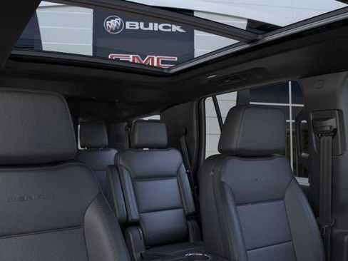 New 2026 GMC Yukon Denali w/ Sun & Power Step Package AWD/4WD image 24