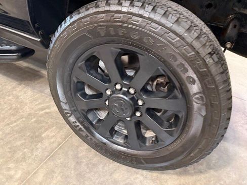 Used 2025 RAM 2500 Big Horn AWD/4WD image 28