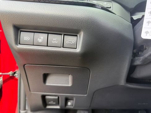 Certified 2026 Toyota Grand Highlander AWD Hybrid image 31