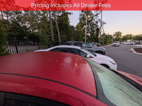 Used 2018 Toyota Corolla LE FWD image 11