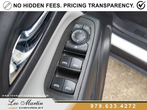 Used 2023 Chevrolet Equinox LT w/ Driver Convenience Package AWD/4WD image 19