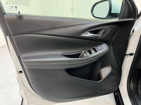 Used 2024 Buick Encore GX Sport Touring image 13