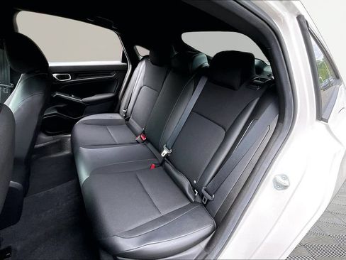 Used 2025 Honda Civic Sport image 18