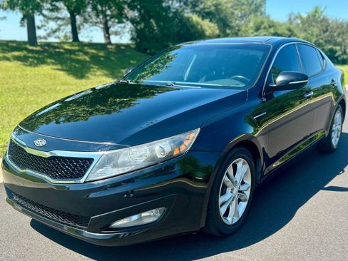 Used 2013 Kia Optima EX w/ Premium Pkg FWD image 3