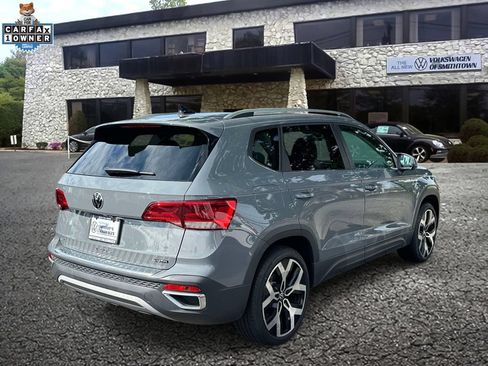 Used 2023 Volkswagen Taos SEL AWD/4WD image 5