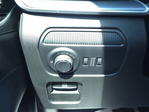 New 2026 Jeep Grand Wagoneer Limited AWD/4WD image 34