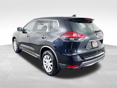 Used 2018 Nissan Rogue S AWD/4WD image 10