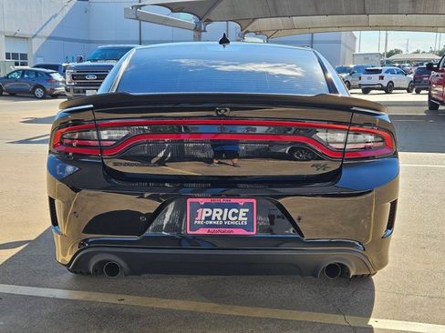 Used 2023 Dodge Charger R/T w/ Plus Group RWD image 7