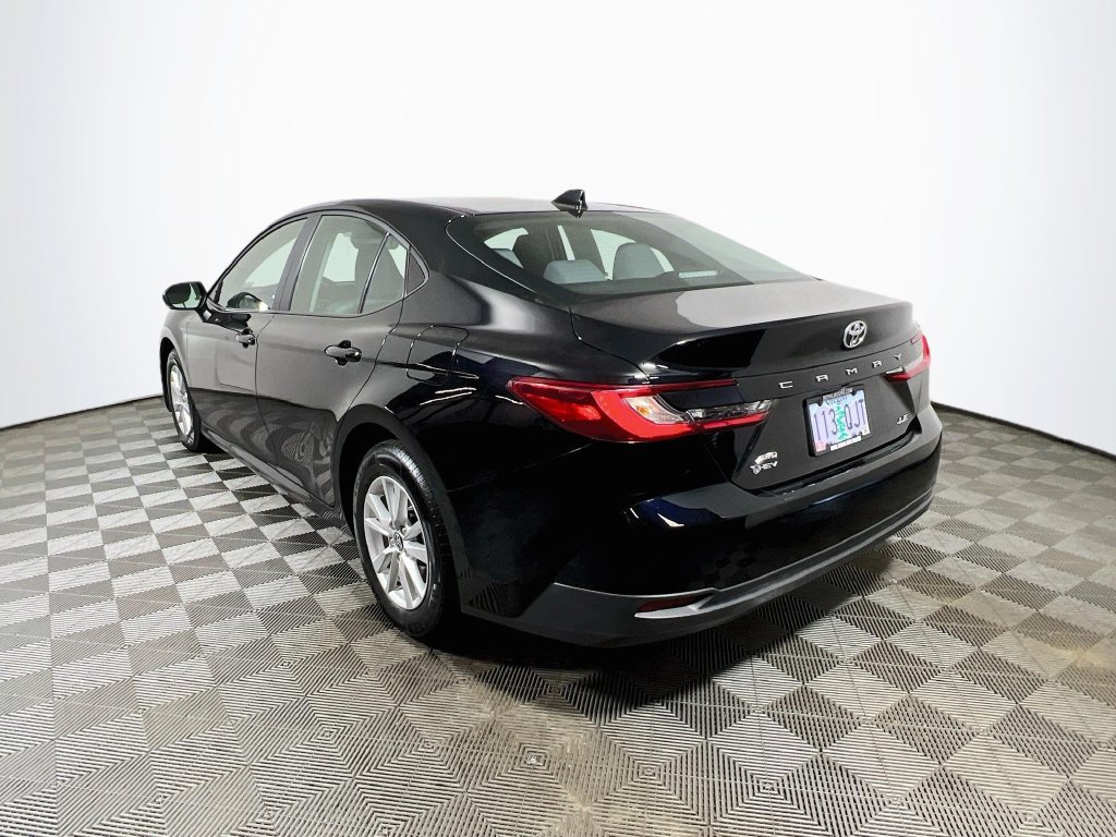 Used 2025 Toyota Camry LE w/ Convenience Package AWD/4WD image 5