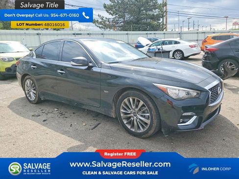 Used 2019 INFINITI Q50 Luxe w/ Essential Package (3.0T Luxe) AWD/4WD image 5