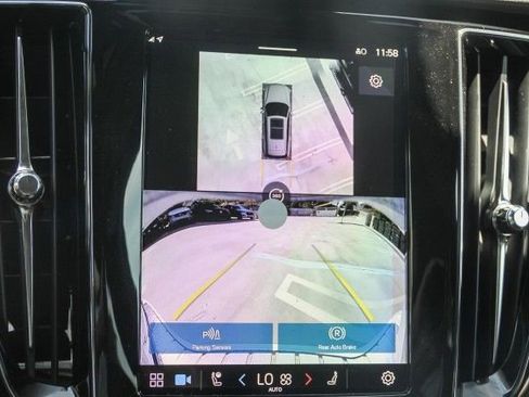 New 2025 Volvo V60 B5 Cross Country Ultra w/ Climate Package image 26