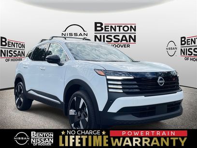 New 2026 Nissan Kicks SR w/ Cold Weather Package