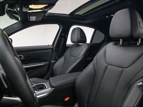 Used 2025 BMW M340i w/ Shadowloine Package image 15