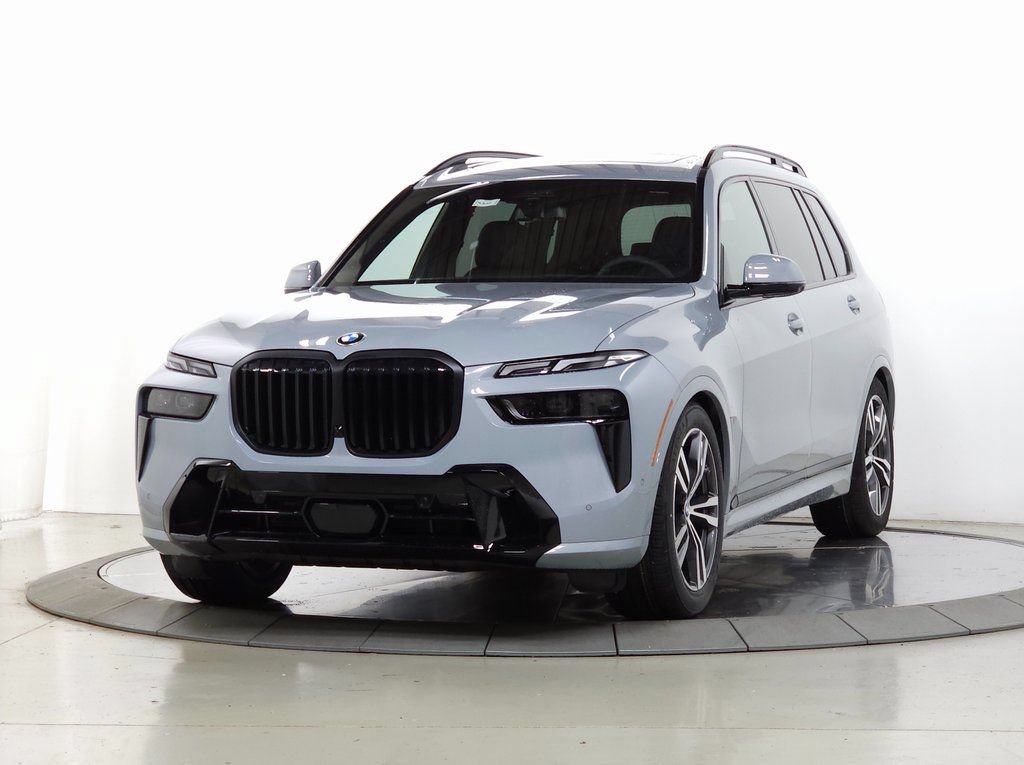 Used 2026 BMW X7 xDrive40i w/ Executive Package AWD/4WD image 3
