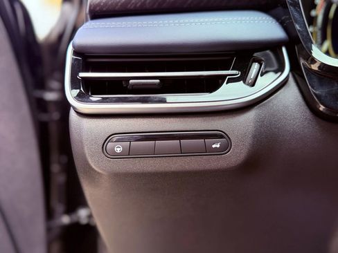 New 2026 INFINITI QX60 Sport image 21