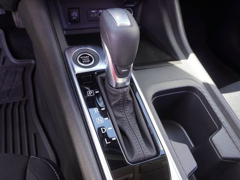 Certified 2025 Nissan Sentra SV w/ All-Weather Package image 18