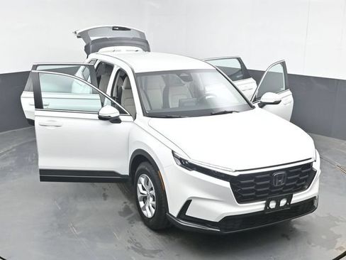 Used 2023 Honda CR-V LX image 48