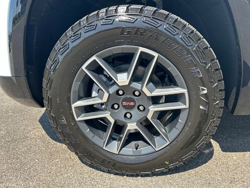 New 2026 GMC Terrain AT4 w/ Convenience Package III AWD/4WD image 43