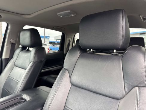 Used 2021 Toyota Tundra Limited image 22
