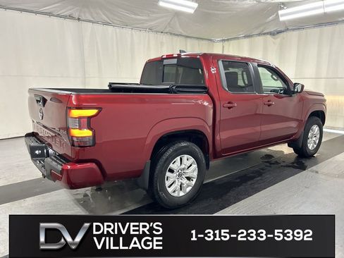 Used 2024 Nissan Frontier SV w/ SV Convenience Package AWD/4WD image 2
