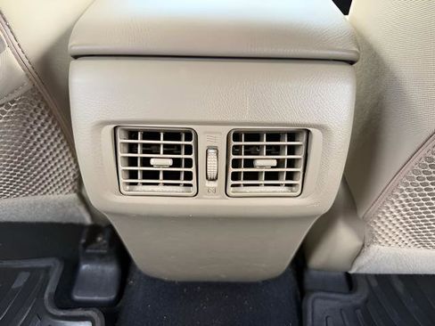 Used 2012 Toyota 4Runner SR5 AWD/4WD image 26