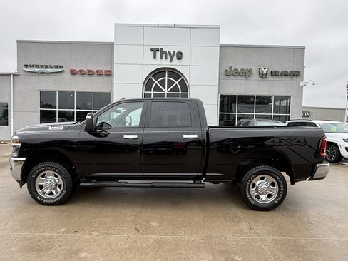 Used 2025 RAM 2500 Tradesman AWD/4WD image 31