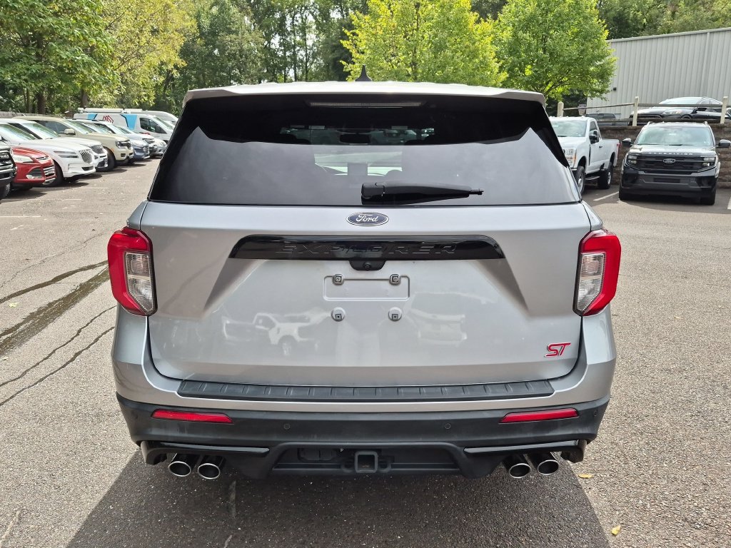 Certified 2022 Ford Explorer ST w/ Equipment Group 401A AWD/4WD image 10